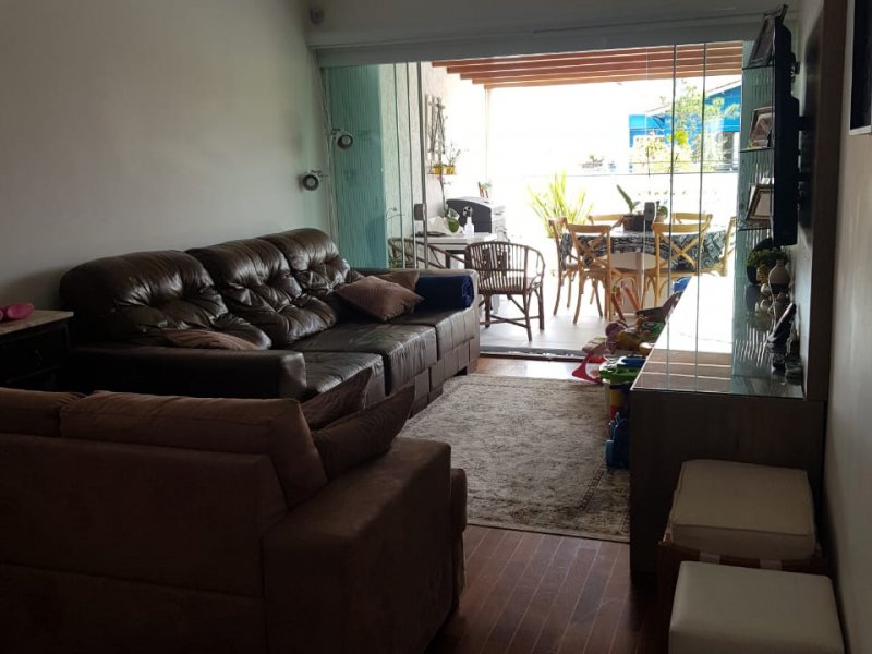 Casa à venda Vila São Pedro com 175m² e 4 quartos por R$ 1.000.000 - 1780987197-img-20220721-wa0027.jpg