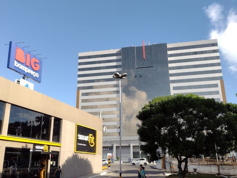 Comercial à venda Jatiúca com 800m² e 1 quarto por R$ 6.000.000 - 1758318782-img-20210607-072908858.jpg