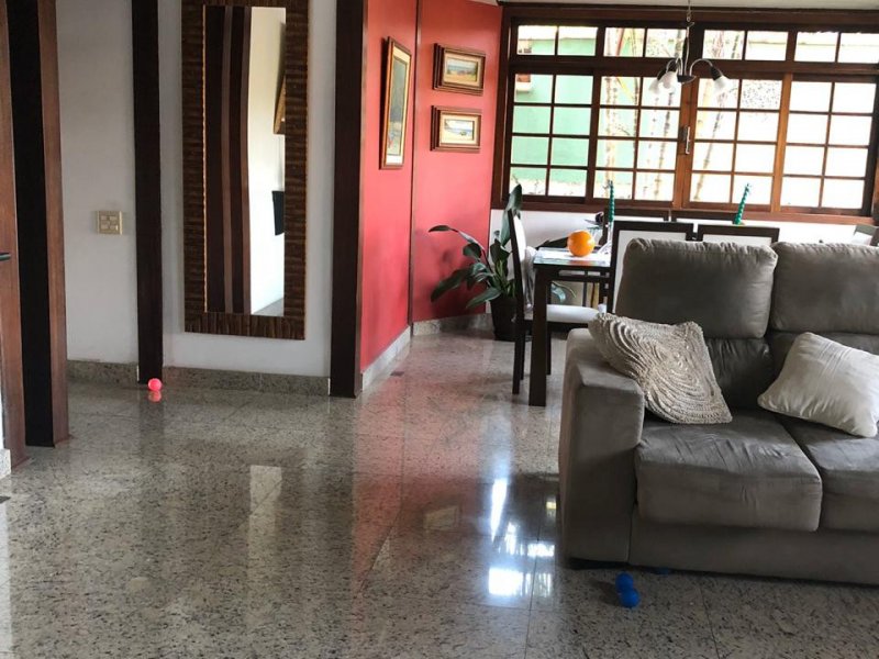 Casa à venda Boqueirão com 510m² e 4 quartos por R$ 855.000 - 1047959599-29-sala.jpeg
