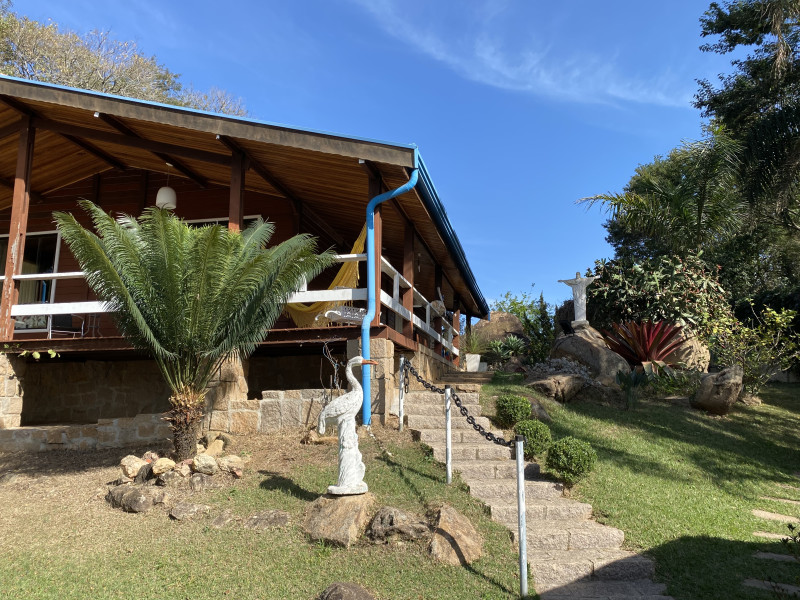 Casa de condomínio à venda Chácara das Nações  com 2000m² e 5 quartos por R$ 800.000 - 2c35984f-2ff2-47f5-9a00-0cf17630fc15.jpeg