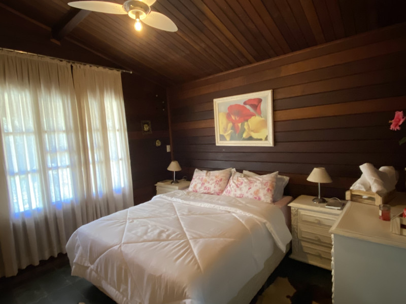 Casa de condomínio à venda Chácara das Nações  com 2000m² e 5 quartos por R$ 800.000 - 674b6bbb-40cf-42a7-a8e6-ce20bf7fdc4b.jpeg