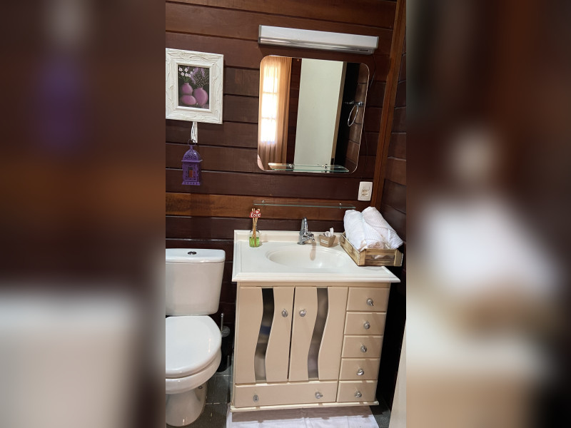 Casa de condomínio à venda Chácara das Nações  com 2000m² e 5 quartos por R$ 800.000 - 75c2aaec-44ac-4e5f-86e8-e79bade3f938.jpeg