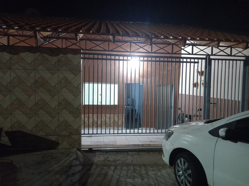 Casa à venda Jardim Virgínia com 188m² e 3 quartos por R$ 220.000 - 112314875-20220417-191204.jpg