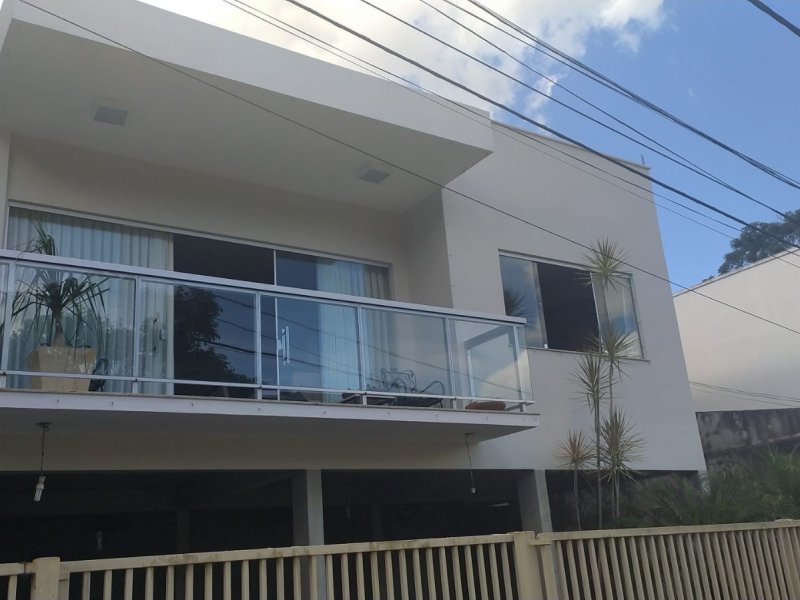 Casa à venda Centro com 342m² e 3 quartos por R$ 720.000 - 1018395365-fachada-2.jpg