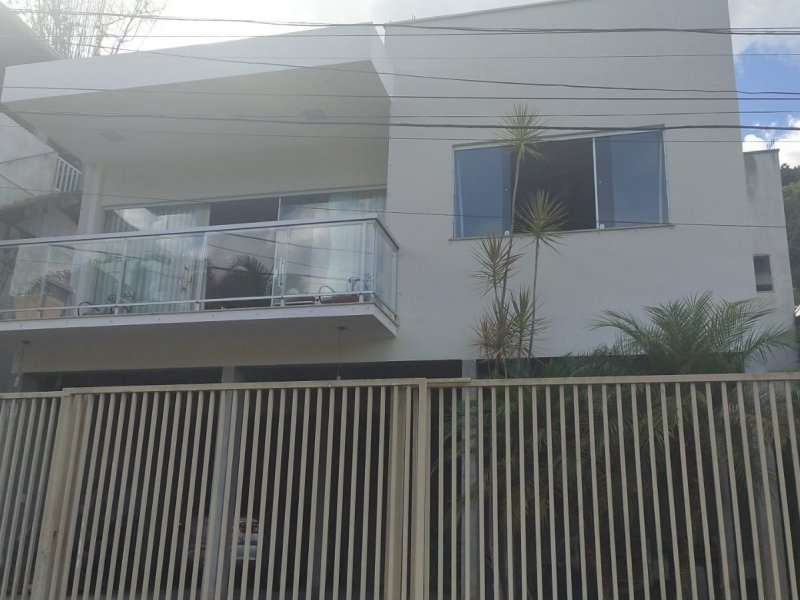 Casa à venda Centro com 342m² e 3 quartos por R$ 720.000 - 2124433953-fachada-2.jpg