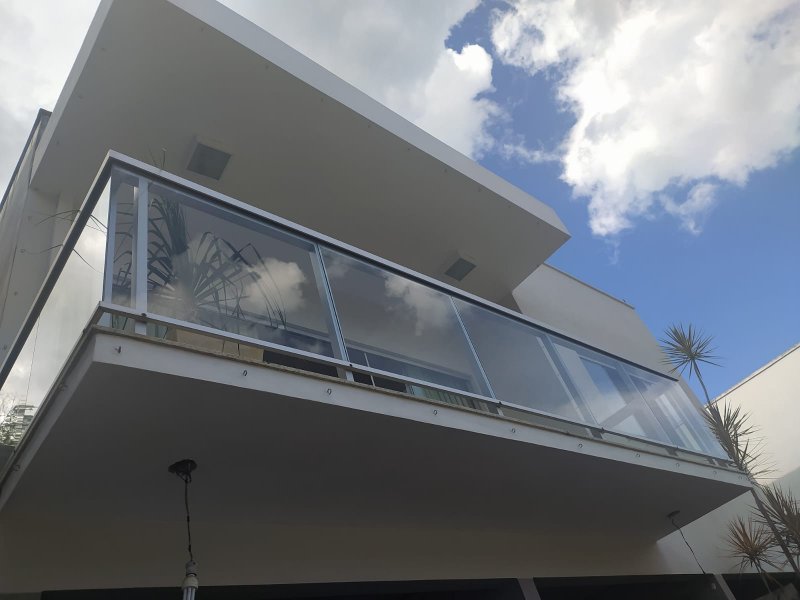 Casa à venda Centro com 342m² e 3 quartos por R$ 720.000 - 2126958447-fachada-3.jpg