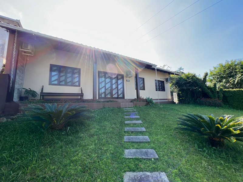 Casa à venda Nova Brasília com 800m² e 4 quartos por R$ 750.000 - 1983335639-whatsapp-image-2022-07-25-at-19.jpeg