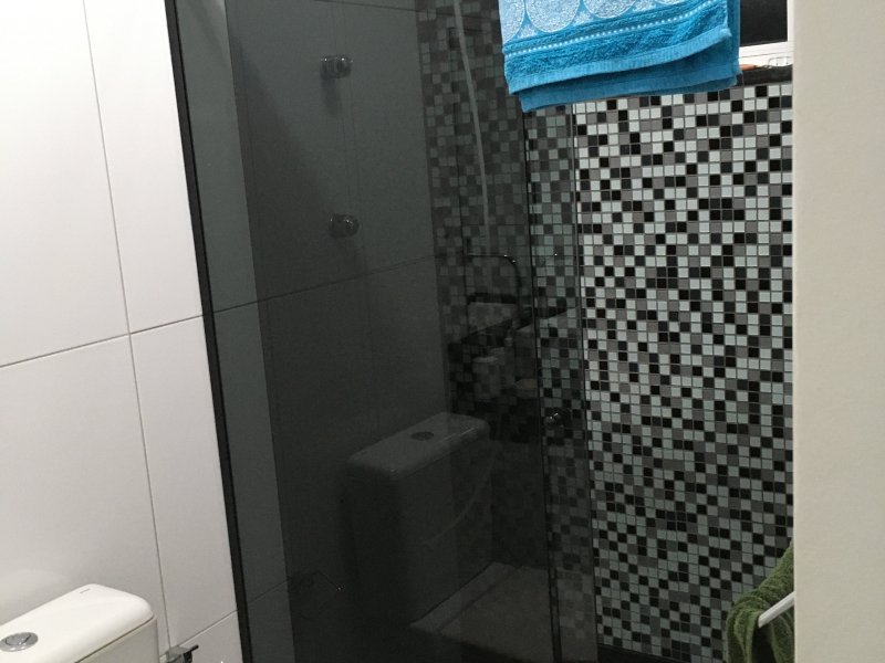 Casa à venda Atlântica com 112m² e 2 quartos por R$ 327.000 - 18593195-banheiro-frente.JPG