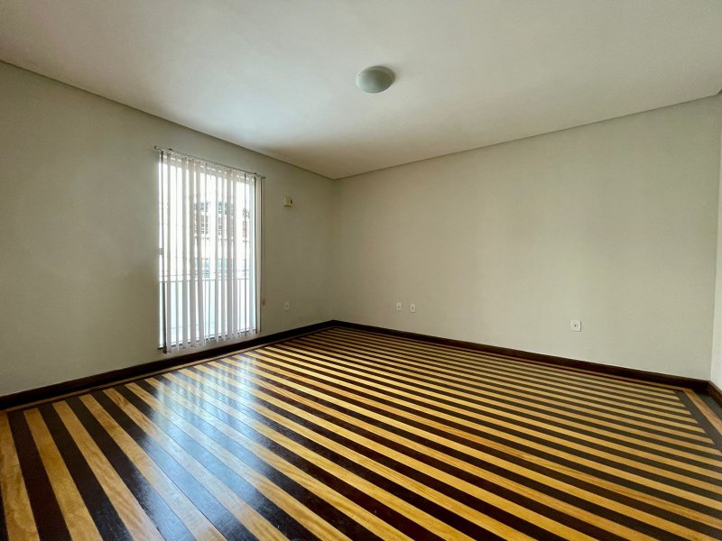 Comercial à venda Reduto com 650m² e 1 quarto por R$ 1.800.000 - 200446405-whatsapp-image-2022-03-30-at-3.jpeg