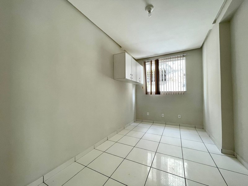 Comercial à venda Reduto com 650m² e 1 quarto por R$ 1.800.000 - 965374125-whatsapp-image-2022-03-30-at-3.jpeg