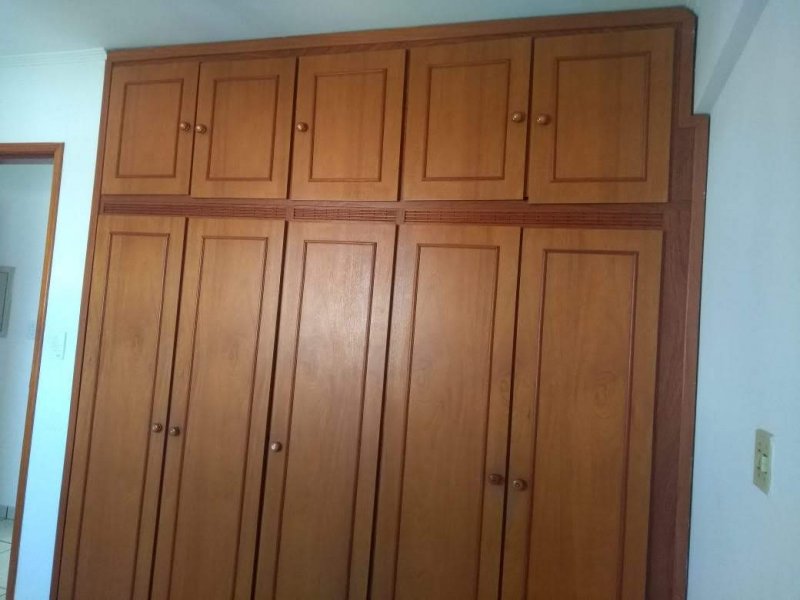 Apartamento à venda Parque Residencial Lauriano Tebar com 69m² e 2 quartos por R$ 200.000 - 1359453539-img-20191015-wa0036.jpg