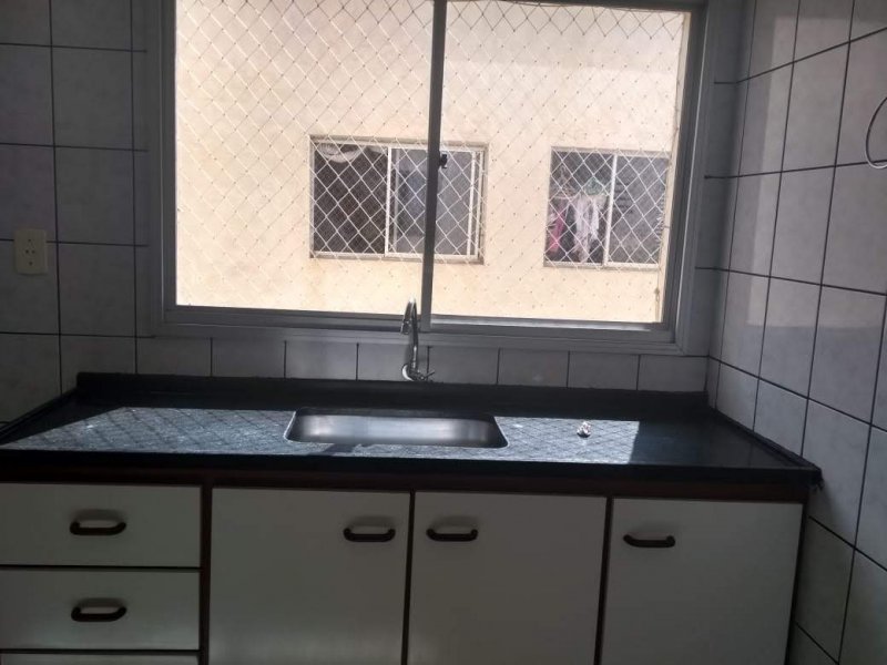 Apartamento à venda Parque Residencial Lauriano Tebar com 69m² e 2 quartos por R$ 200.000 - 1541392824-img-20191015-wa0021.jpg