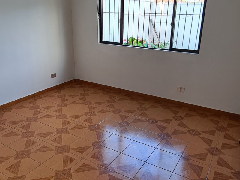 Casa à venda Centro com 185m² e 4 quartos por R$ 599.000 - 1765977267-20220719-160329.jpg