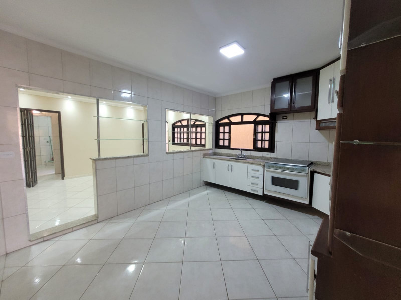 Casa à venda Laranjeiras com 295m² e 4 quartos por R$ 755.000 - 1403177631-img-20220701-wa0063.jpg