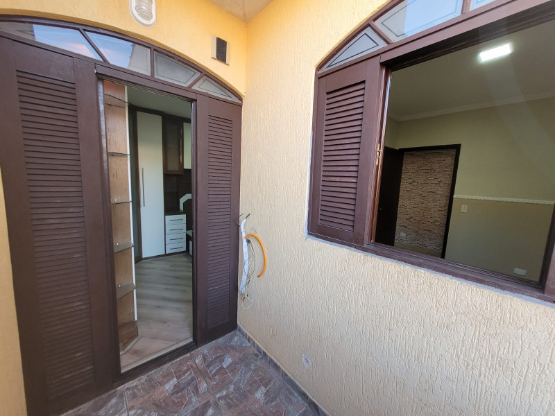 Casa à venda Laranjeiras com 295m² e 4 quartos por R$ 755.000 - 918424510-img-20220701-wa0035.jpg