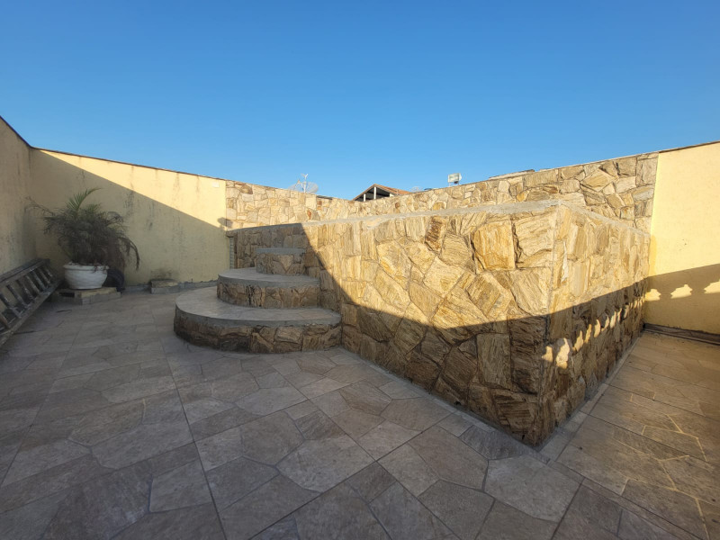 Casa à venda Laranjeiras com 295m² e 4 quartos por R$ 755.000 - 996232221-img-20220701-wa0049.jpg