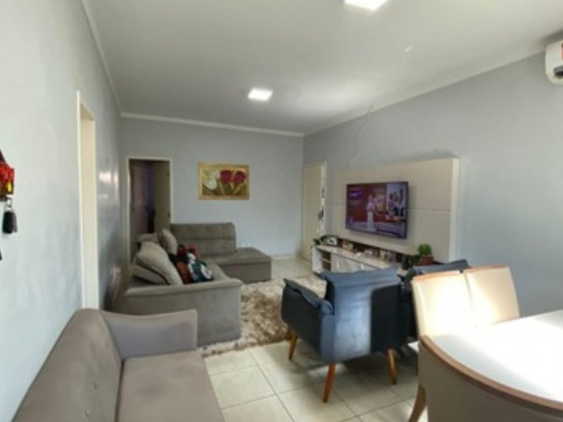 Casa de condomínio à venda Flodoaldo Pontes Pinto com 160m² e 3 quartos por R$ 700.000 - 2009156951-27920279-17e9-45d0-acbb-842c4e9839ed.jpeg