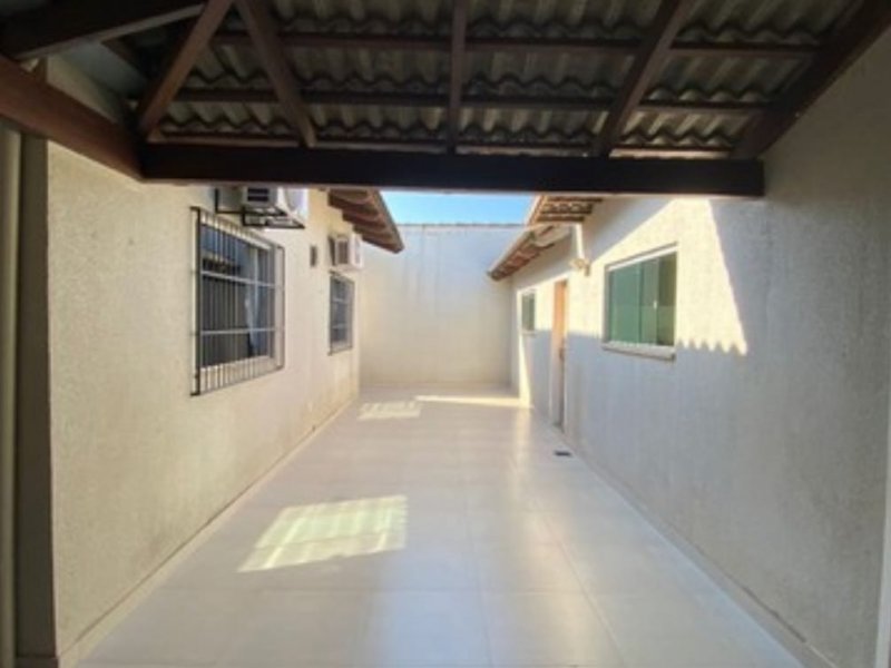 Casa de condomínio à venda Flodoaldo Pontes Pinto com 160m² e 3 quartos por R$ 700.000 - 586617082-004694f3-9740-4dcf-8d38-24af0465f0c1.jpeg
