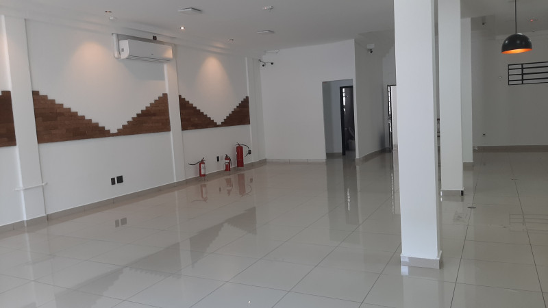 Comercial à venda Vila Bissoto com 322m² e 1 quarto por R$ 2.000.000 - 1156352140-1885.jpg