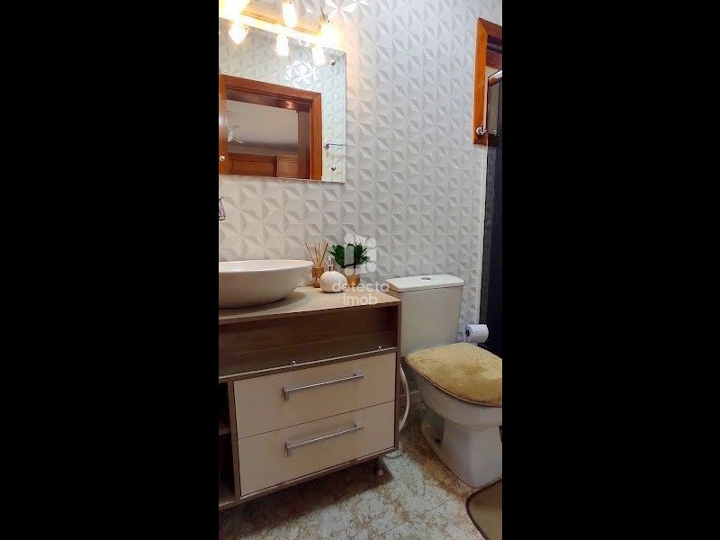 Casa à venda Menino Jesus com 411m² e 2 quartos por R$ 800.000 - 1083657626-c02719e7-e177-4642-b0f9-d795669c3be9.jpg
