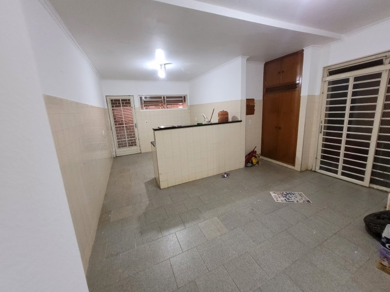 Casa à venda Centro com 273m² e 3 quartos por R$ 500.000 - 601184238-20220601-180127.jpg