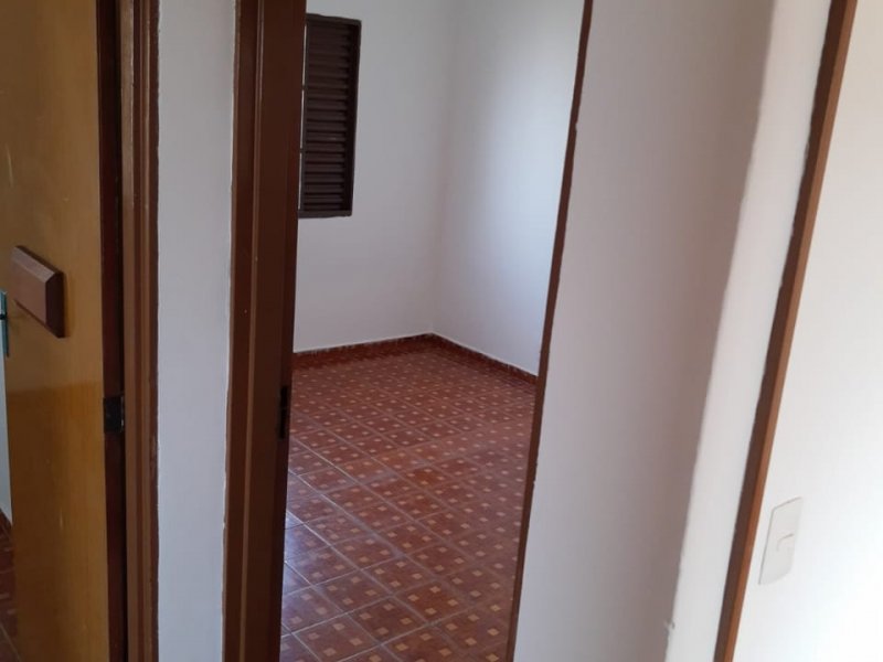 Casa à venda Vila Gabriel com 342m² e 2 quartos por R$ 890.000 - 640216983-img-20220729-wa0089.jpg