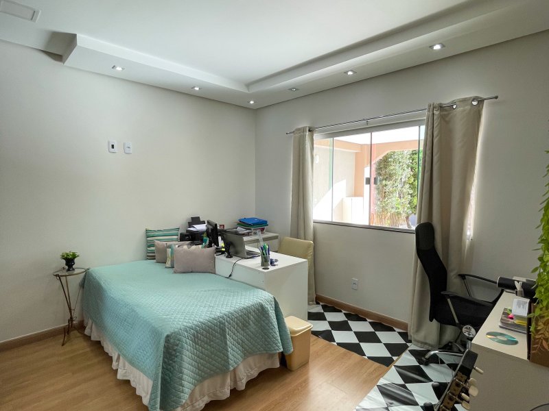 Casa de condomínio à venda Centro com 468m² e 4 quartos por R$ 1.960.000 - 1435107337-img-0567.jpg