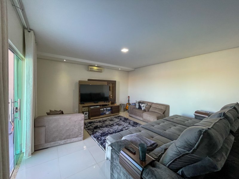 Casa de condomínio à venda Centro com 468m² e 4 quartos por R$ 1.960.000 - 1870306200-img-0577.jpg