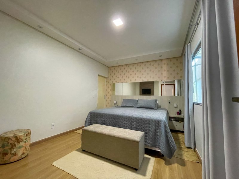 Casa de condomínio à venda Centro com 468m² e 4 quartos por R$ 1.960.000 - 229350566-img-0546.jpg