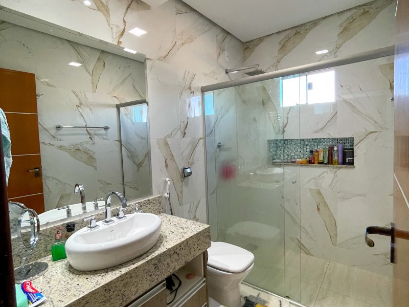 Casa de condomínio à venda Centro com 468m² e 4 quartos por R$ 1.960.000 - 682345513-img-0594.jpg
