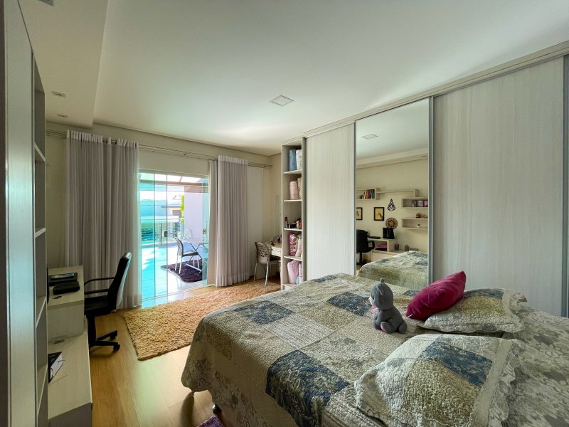 Casa de condomínio à venda Centro com 468m² e 4 quartos por R$ 1.960.000 - 853585092-img-0586.jpg
