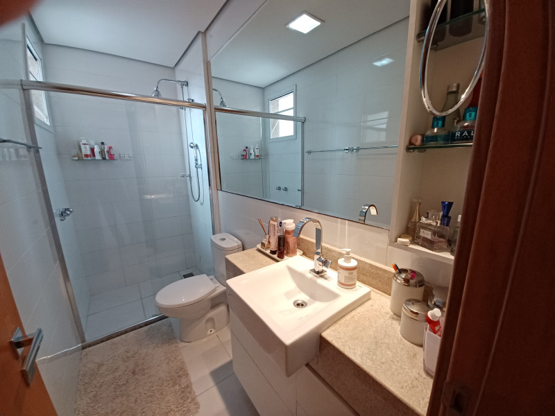 Apartamento à venda Bacacheri com 70m² e 2 quartos por R$ 580.000 - 20220916-091930.jpg