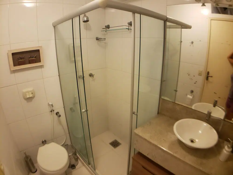 Apartamento à venda Barra da Tijuca com 60m² e 2 quartos por R$ 380.000 - 231696077-apartamento-2q-tijuca-rio-wc-2a.png