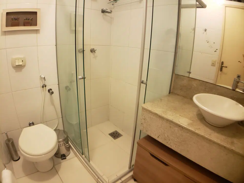 Apartamento à venda Barra da Tijuca com 60m² e 2 quartos por R$ 380.000 - 300087944-apartamento-2q-tijuca-rio-wc.png