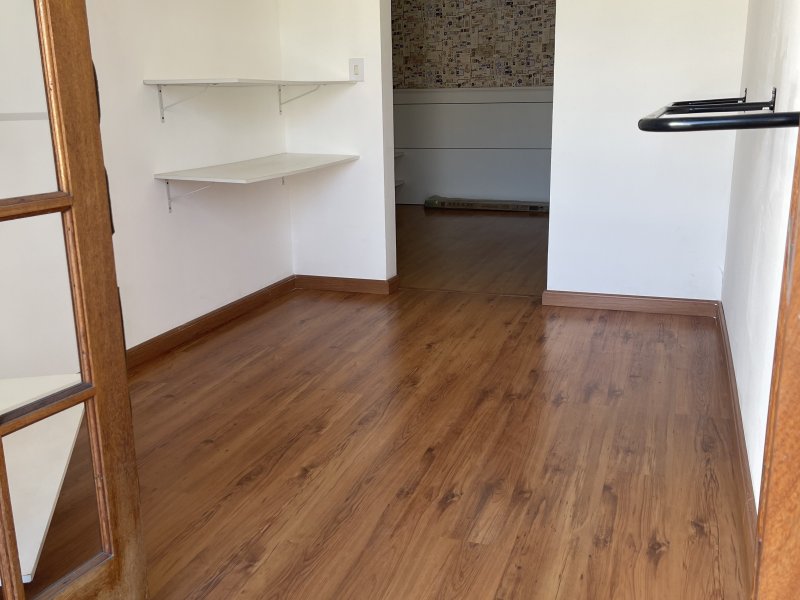 Casa à venda Alto Ipiranga com 200m² e 4 quartos por R$ 575.000 - 1671588737-d4718113-2d46-4af7-84d3-ef7766aab1ba.jpeg