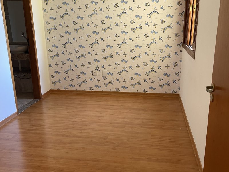 Casa à venda Alto Ipiranga com 200m² e 4 quartos por R$ 575.000 - 615982896-de6aaabe-b9cf-4cd4-948a-d1f85979d6ae.jpeg