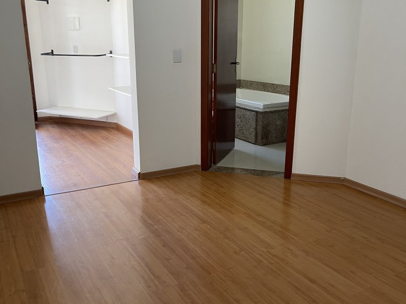 Casa à venda Alto Ipiranga com 200m² e 4 quartos por R$ 575.000 - 769617919-ae3bbc91-b204-4ca5-ae83-04ba3ee2dc1e.jpeg