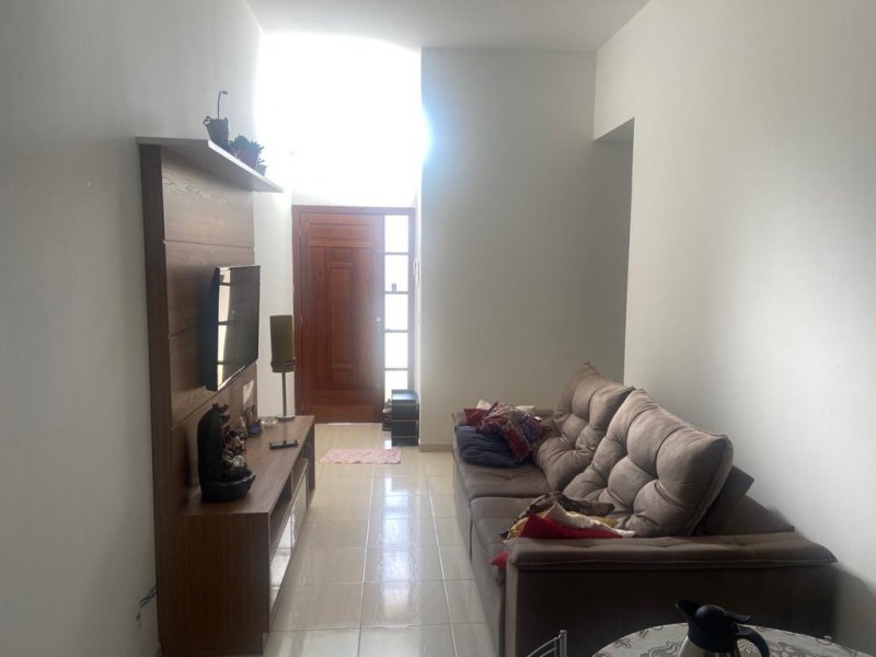 Casa de condomínio à venda Barra do Aririu com 72m² e 2 quartos por R$ 320.000 - 1306154198-casa-10.jpeg