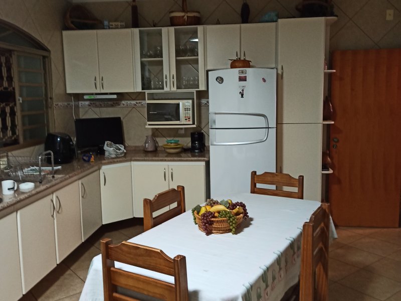 Casa à venda Jardim Pinheiros (Vila Xavier) com 172m² e 3 quartos por R$ 600.000 - 1957991637-inbound5888973970540451531.jpg