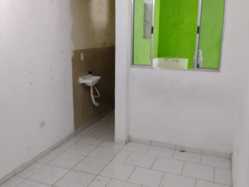 Casa para alugar Centro com 50m² e 2 quartos por R$ 700 - 1518015842-whatsapp-image-2022-08-02-at-15.jpeg