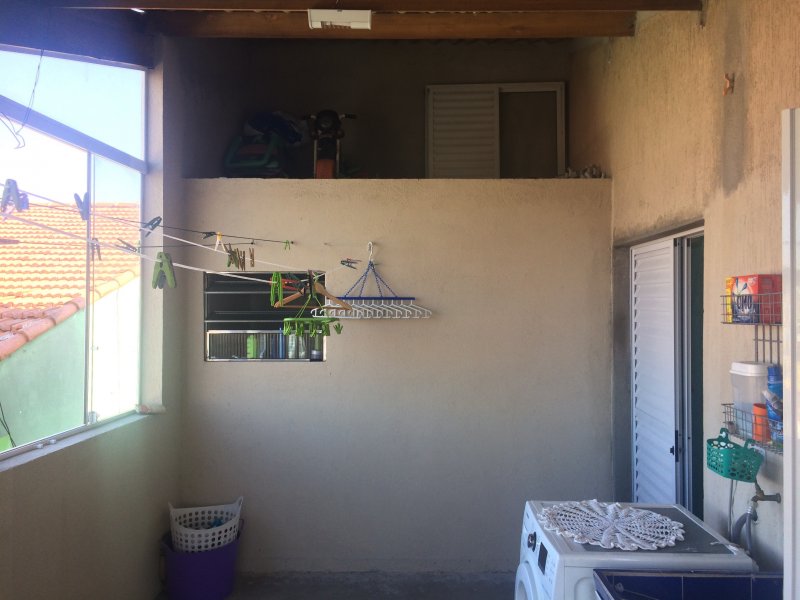 Casa à venda Jardim Umarizal com 115m² e 3 quartos por R$ 450.000 - 1448635488-lavanderia-entrdaa-quarto-2.jpeg