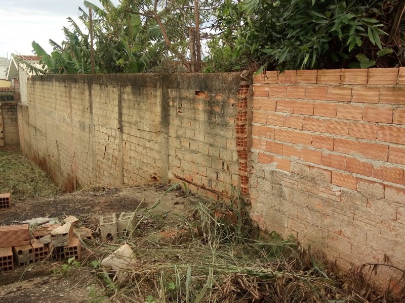 Terreno à venda Jardim Anhangüera com 136m² e 1 quarto por R$ 185.000 - 1509591242-20181122-083019.jpg