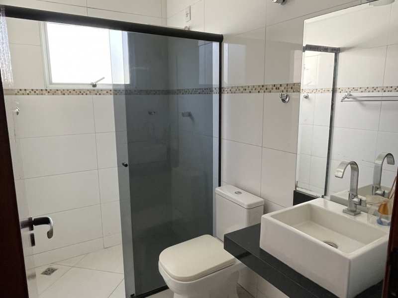 Casa à venda Centro com 127m² e 2 quartos por R$ 298.000 - 710763334-03fa0112-f807-4a7a-802f-3adc75d5c362.jpeg