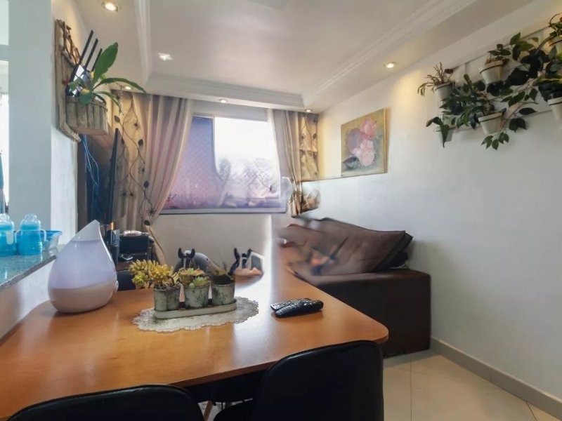 Apartamento à venda Penha de França com 50m² e 2 quartos por R$ 215.000 - 1743591696-02.jpg