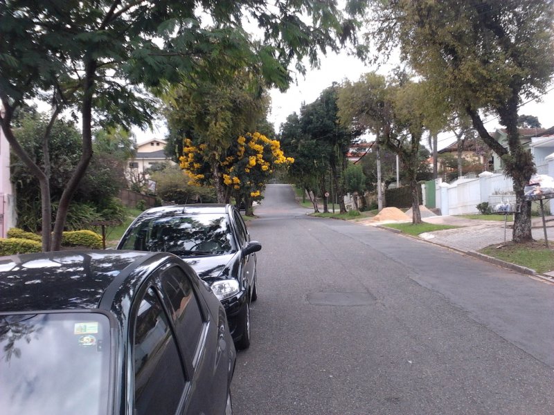 Apartamento à venda Mercês com 80m² e 3 quartos por R$ 450.000 - 1010370998-visao-da-rua-2.jpg