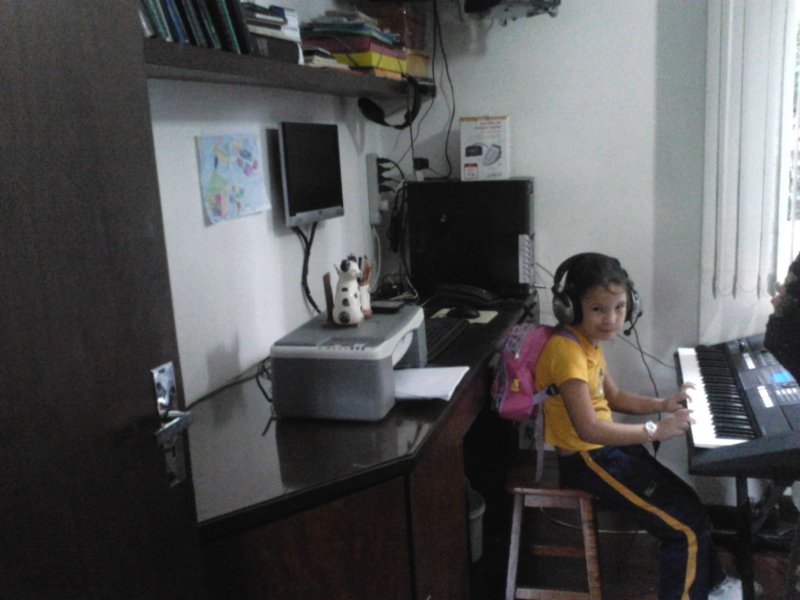 Apartamento à venda Mercês com 80m² e 3 quartos por R$ 450.000 - 755579612-quarto-de-hospedes-3b.jpg