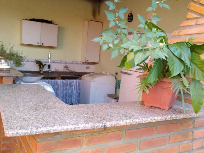 Casa à venda Vila Al Isa com 292m² e 3 quartos por R$ 600.000 - 1769575623-casa-piraju-8.jpg