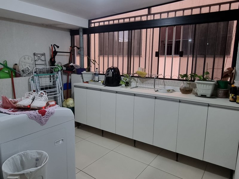 Apartamento à venda Taguatinga Norte (Taguatinga) com 66m² e 2 quartos por R$ 300.000 - 1194992653-area-de-servico-1.jpg