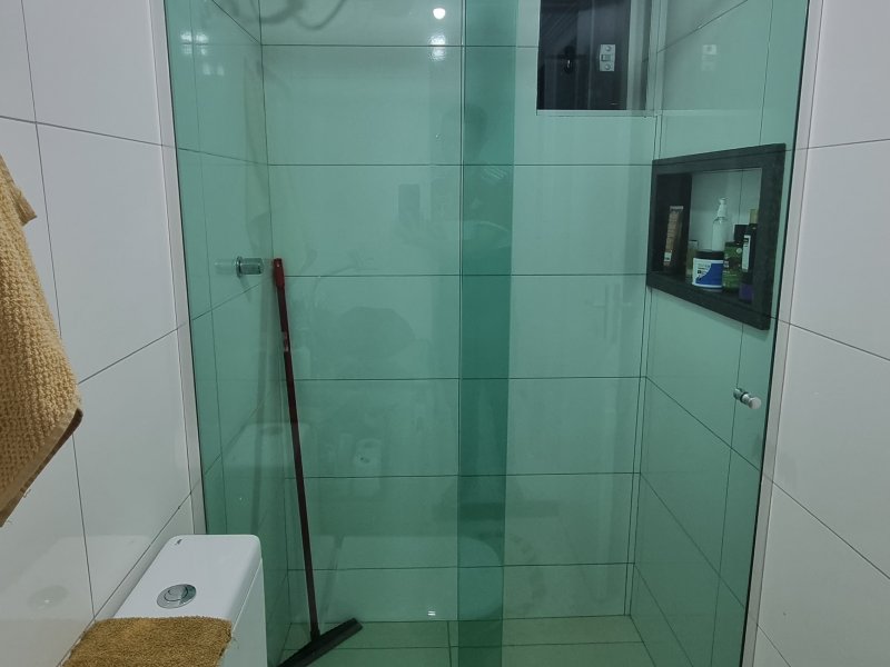 Apartamento à venda Taguatinga Norte (Taguatinga) com 66m² e 2 quartos por R$ 300.000 - 497634708-wc-social-2.jpg