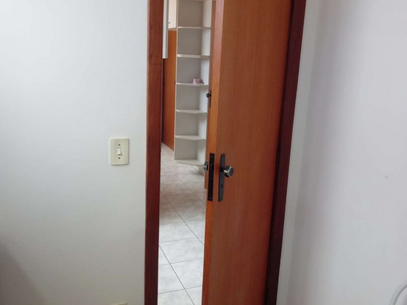 Apartamento à venda Santa Branca com 124m² e 3 quartos por R$ 500.000 - 1220418758-6-porta1.jpg